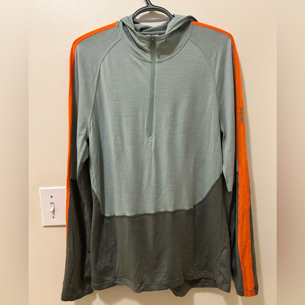Icebreaker Merino 200 Half Zip Body Fit Base Layer with Hood